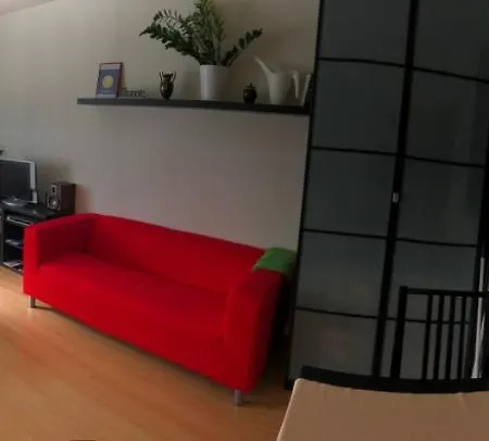 Cozy In District 8 Apartment