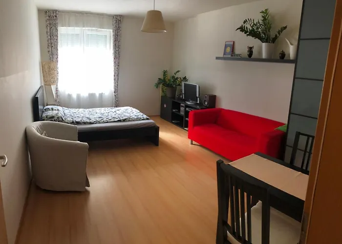 Cozy In District 8 Apartman